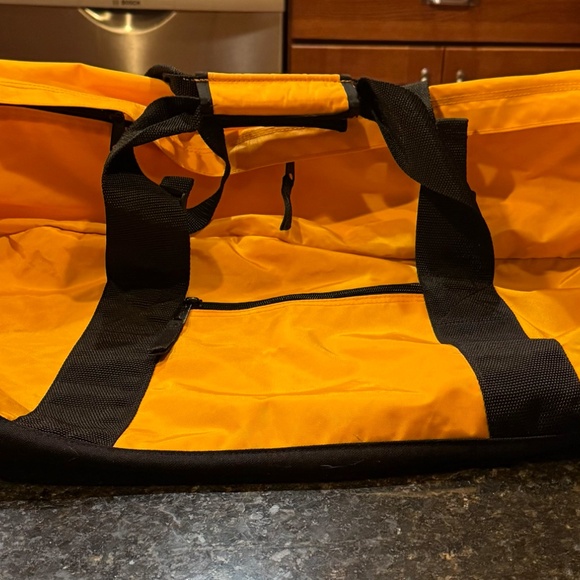LL BEAN ADVENTURE DUFFLE BAG - Picture 5 of 5